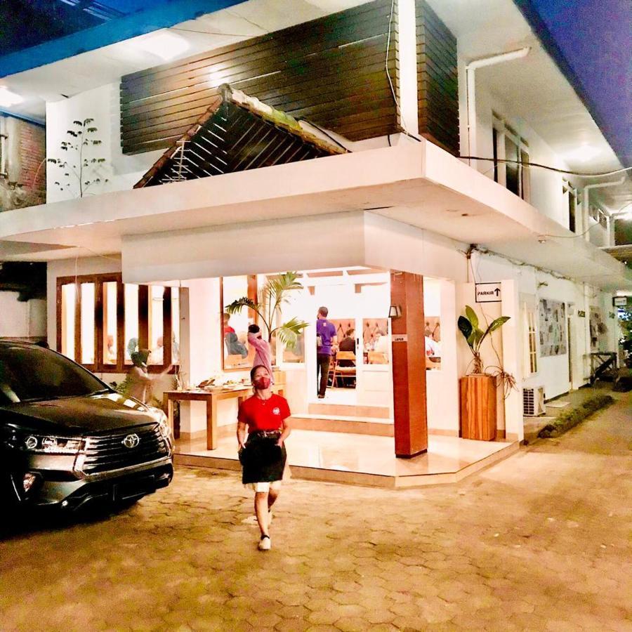 Belaya Hotel 제파라 외부 사진